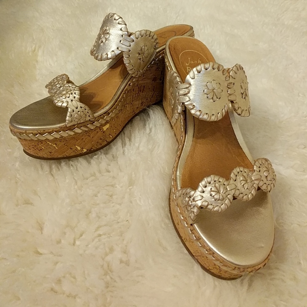 Jack Rogers gold platforms sz 7.5